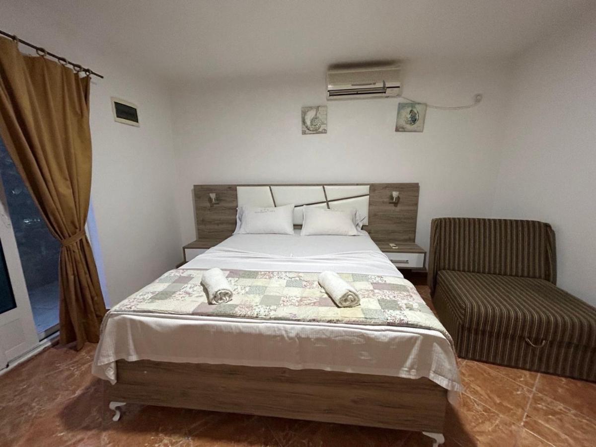 Christopher'S Apartments Ούλτσιν Εξωτερικό φωτογραφία